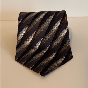 Roberto Villini All Silk Men’s Necktie